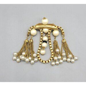 Vintage Gold Tone Dangle Tassel Chain Faux Pearl Beaded Victorian Style Brooch
